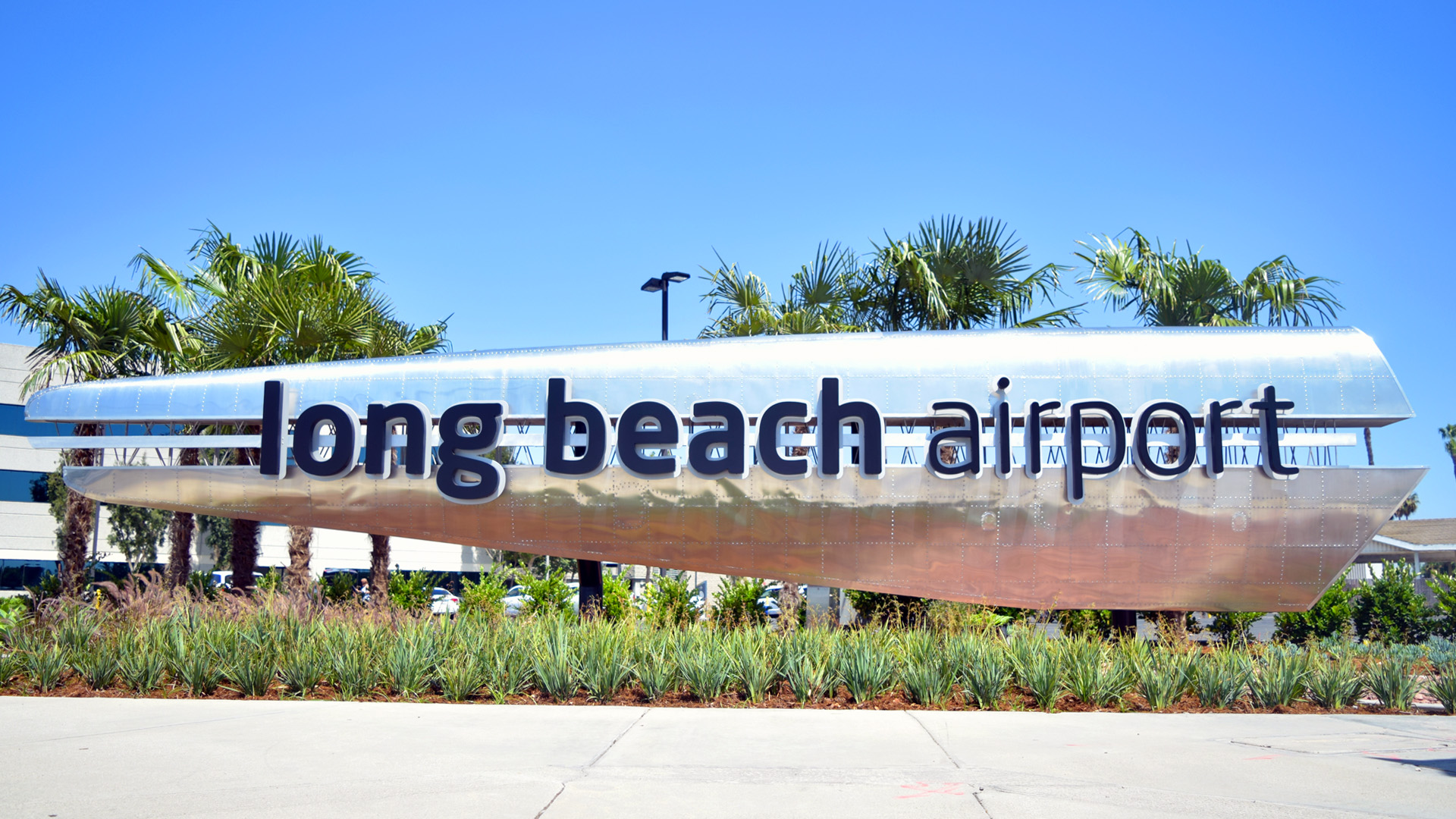 Long-Beach-Airport-Monument-Sign-Day-Front